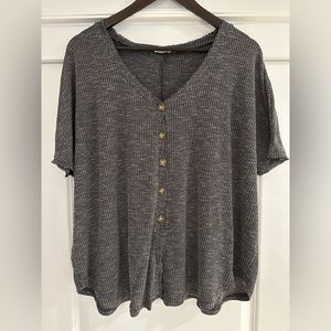 Clad & Cloth Top